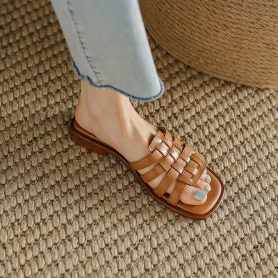 WANDER LUXE WOMEN'S SANDAL
